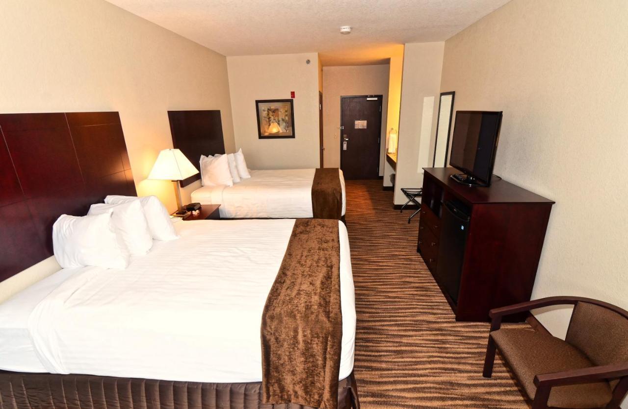 Cobblestone Inn&Suites - Clarion Extérieur photo