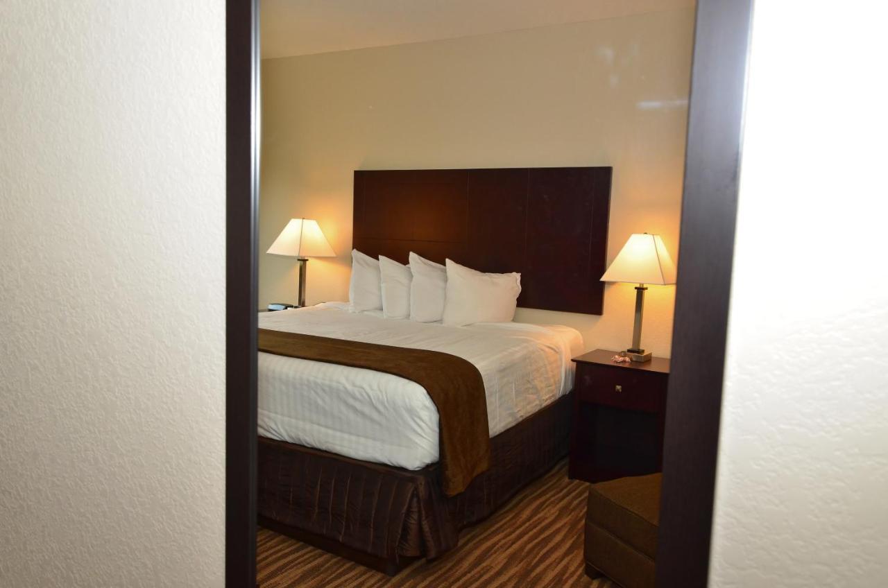 Cobblestone Inn&Suites - Clarion Extérieur photo