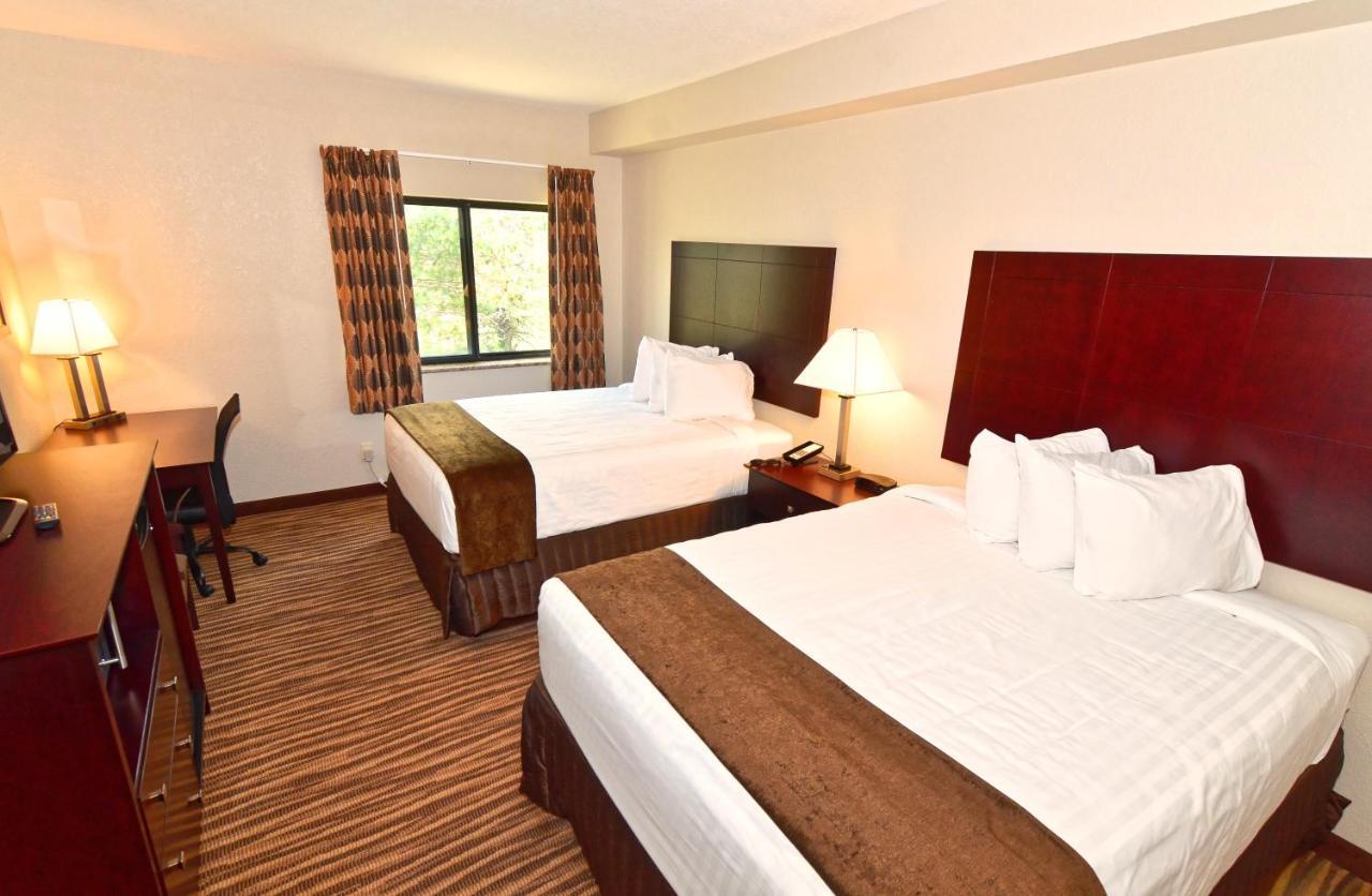 Cobblestone Inn&Suites - Clarion Extérieur photo